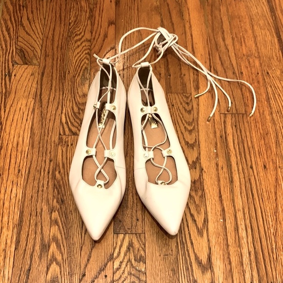 White Halogen Gladiator Flats with pointed toe ~ Size 6.5 - Picture 1 of 3